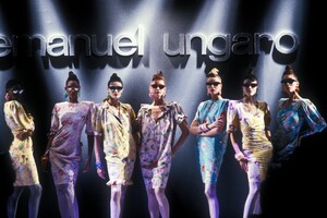 Emanuel Ungaro SS 1989 Daniela Azzone 08.jpg