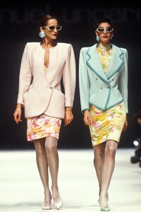 Emanuel Ungaro SS 1989 Susanna Linsmayer 04.jpg
