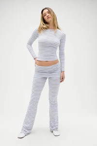 FrankiesBikinis-AvenueCottonLongSleeveShirt-HazyStripe-Front3_750x.thumb.webp.2f037ccf1632ca796d38fceb24e4638e.webp