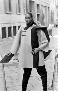 Gianfranco_Ferre_FW1982_Advanced_55.jpg