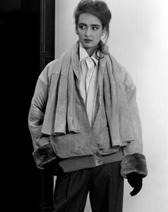 Gianfranco_Ferre_FW1984_Advance_Gail_07.jpg