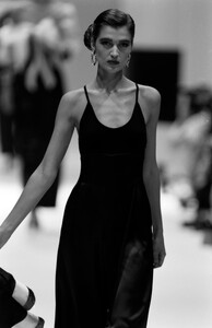 Gianfranco_Ferre_SS1989_Claire_11.jpg