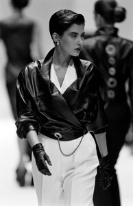 Gianfranco_Ferre_SS1989_Cristina_02.jpg