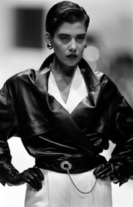 Gianfranco_Ferre_SS1989_Cristina_03.jpg