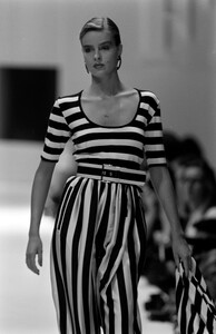 Gianfranco_Ferre_SS1989_Daniela_Azzone_06.jpg