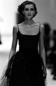 Gianfranco_Ferre_SS1989_Daniela_Ghione_12.jpg