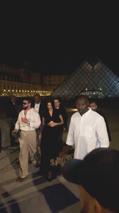 Kendall-Jenner---Seen-Leaving-the-Louvre-Museum-in-Paris-07.jpg