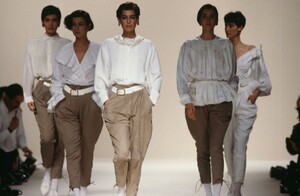 Lanvin_SS1989_Susanna_Linsmayer_01.thumb.jpg.c293fbfd412ed3f1d968e7727a16fbf7.jpg