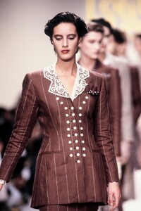 Lolita Lempicka 1989 Women RTW 30.jpg