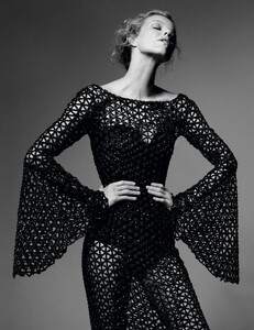 Madame Figaro 07-19-2024_8.jpg