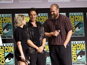 MarvelPanel_24ComicCon_FPD_281029.jpg