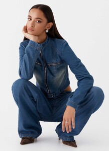 Peppermayo-15-07-24-12-Ride_Elegant_Denim_Jacketjpg_923e5a7f-39e8-4d5d-b7b4-2c1f43bdb9c1.jpg