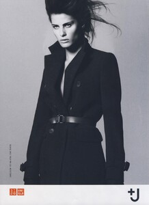 Sims_Uniqlo_Plus_Fall_Winter_2009_10_02.thumb.jpg.fc0c90672d97ac75b92418bf3268e9b9.jpg