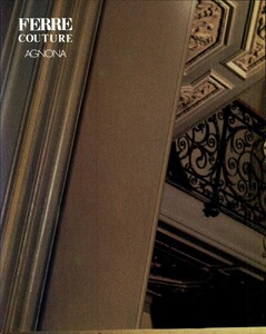 Vogue Italia March 1989 096.jpg