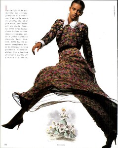 Vogue Italia March 1989 374.jpg