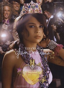 Weber_Vera_Wang_Princess_Fragrance_2009_01.thumb.jpeg.db47e49b190270bf6c63c33c3c9c02b7.jpeg