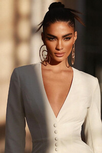 Zoe Severini image.jpg