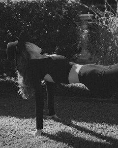 c3RwPWRzdC1qcGdfZTM1X3AxMDgweDEwODAmX25jX2h0PXNjb250ZW50LXNlYTEtMS5jZG5pbnN0YWdyYW0uY29tJl9uY19jYXQ9MSZfbmNfb2hjPXdEc09Ibkl3bl9jUTdrTnZnRUJqN1VMJmVkbT1BUF9WMTBFQkFBQUEmY2NiPTctNSZvaD0wMF (2).jpg