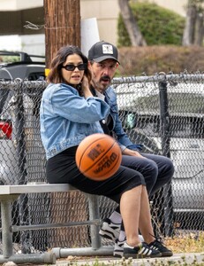 jenna-dewan-at-the-park-in-encino-05-26-2024-3.jpg