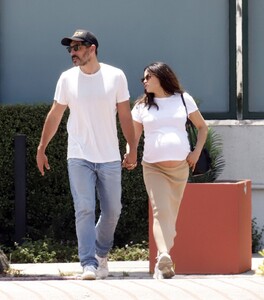 jenna-dewan-with-husband-out-in-los-angeles-06-04-2024-4.jpg