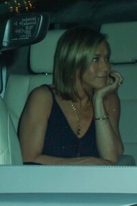 jennifer-aniston-at-funke-in-beverly-hills-04-19-2024-3.jpg