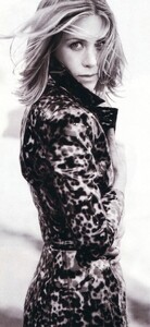 jennifer-aniston-elle-2001-1.jpg
