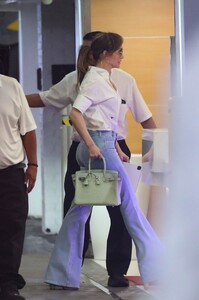 jennifer-lopez-arriving-at-the-office-in-beverly-hills-06-14-2024-6.jpg
