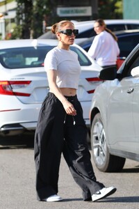 jennifer-lopez-out-in-los-angeles-06-08-2024-3.jpg