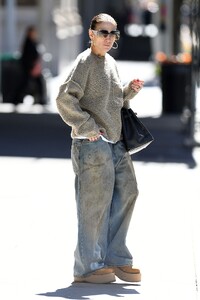 jennifer-lopez-s-chic-transformation-new-york-04-26-2024-1.jpg