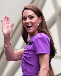 kate-middleton-s-wimbledon-elegance-sustainable-style-in-stunning-lilac-15.jpg