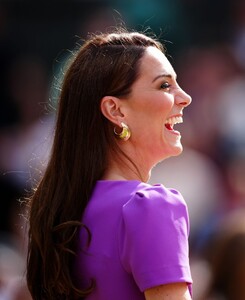 kate-middleton-s-wimbledon-elegance-sustainable-style-in-stunning-lilac-3.jpg