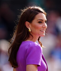 kate-middleton-s-wimbledon-elegance-sustainable-style-in-stunning-lilac-6.jpg