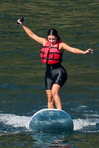 kim-kardashian-at-lake-coeur-d-alene-in-idaho-07-03-2024-5.jpg