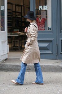 nicky-hilton-street-style-new-york-05-13-2024-3.jpg