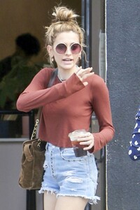 paris-jackson-melanie-griffith-jamie-alexander-and-amber-valletta-at-fika-fika-cafe-creamery-in-west-hollywood-07-14-2024-13.jpg