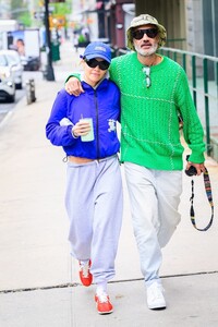 rita-ora-and-taika-waititi-s-vibrant-display-of-love-in-nyc-05-02-2024-7.jpg
