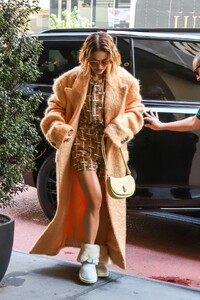 rita-ora-out-in-new-york-05-02-2024-5.jpg