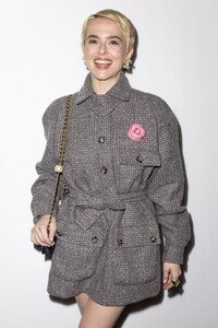 zoey-deutch-chanel-show-during-paris-fashion-week-03-05-2024-2.jpg