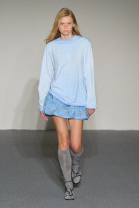 00003-msgm-spring-2024-ready-to-wear-credit-gorunway.thumb.jpg.a0c7dfa28aeef2b776eab5f713d8eed6.jpg