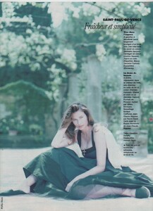 1993_07_05_ELLE_FRANCE_6.thumb.jpg.c758b4b468c6c35af00254d5c2db4776.jpg