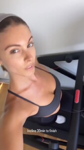 [2024.07.31] carmellarose_3424579938224429079.jpg