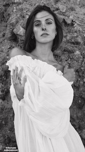 [2024.08.05] carmellarose_s454075736_868057438563785_5648081219652518744_n.jpg