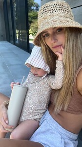 [2024.08.05] katelove_3428255692040640569.jpg