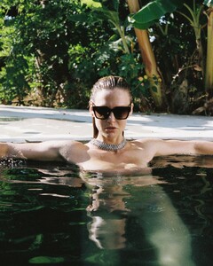 [2024.08.10] carolinalemkeberlin_454473737_518423203961747_69212437072685099_n.jpg