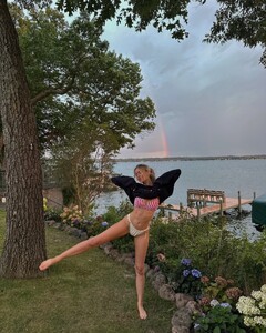 [2024.08.11] hannahg11_455114884_1212150326584241_5391535314951856791_n.jpg