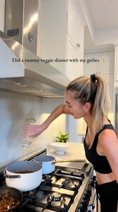 [2024.08.13] elizabethcturner_455166910_18450345754052750_2580944517776336277_n.jpg