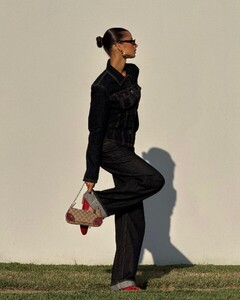 [2024.08.14] brunalirio_455203683_18455550442008958_3922800282746249272_n.jpg