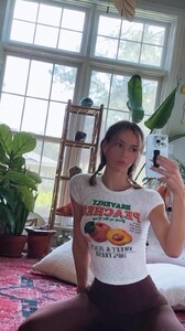 [2024.08.14] rachelc00k_AC4DA9B2403098948A7E4CE993339ABC_video_dashinit.jpg