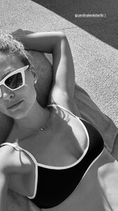 [2024.08.17] barrefaeli_s455793128_18455600650041153_1236785650110434584_n.jpg