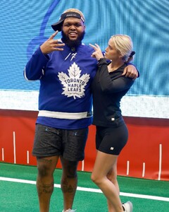 [2024.08.18] 4lifers_456127383_1934199200417704_2882397190720775632_n.jpg